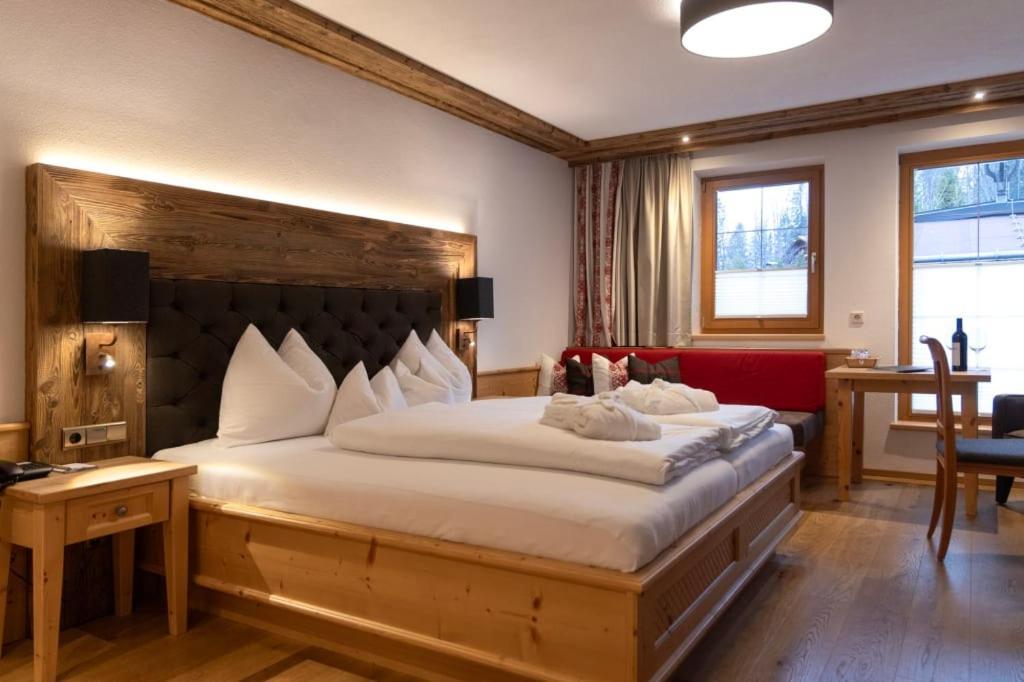 Hotel Spielmann แอห์วัลด์ ภายนอก รูปภาพ